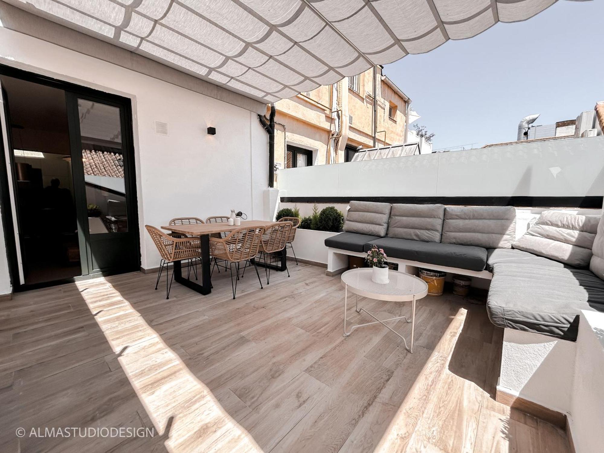 Luxe At The Clouds Of Madrid! Atico C Fuencarralアパートメント エクステリア 写真